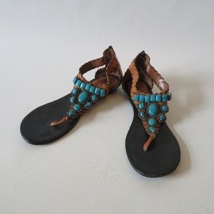 ENZO ANGELINI LEATHER BEJEWELED THONG SANDAL 7.5 *